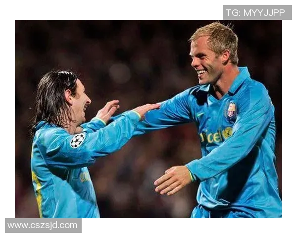 快速获取足球球星信息与成长路径深度解析